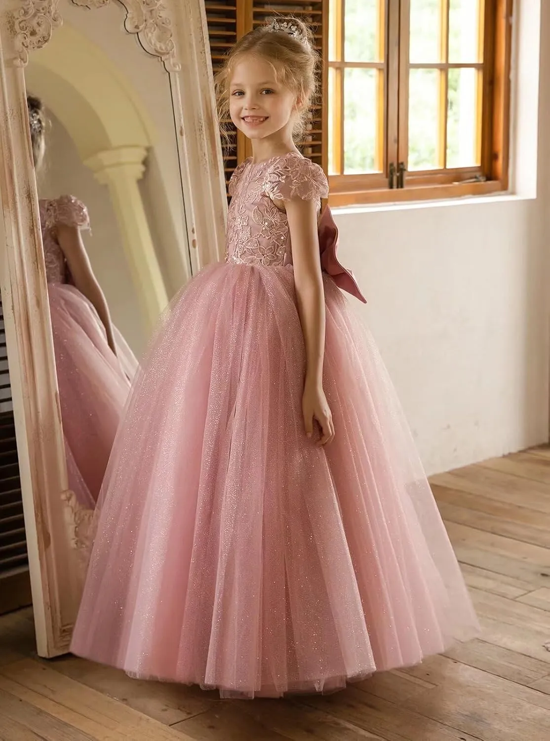 JISISANG Flower Girls Lace Cap Sleeve Dress for Wedding Puffy Tulle Back V-Neck Pageant Prom Ball Gown with Bow