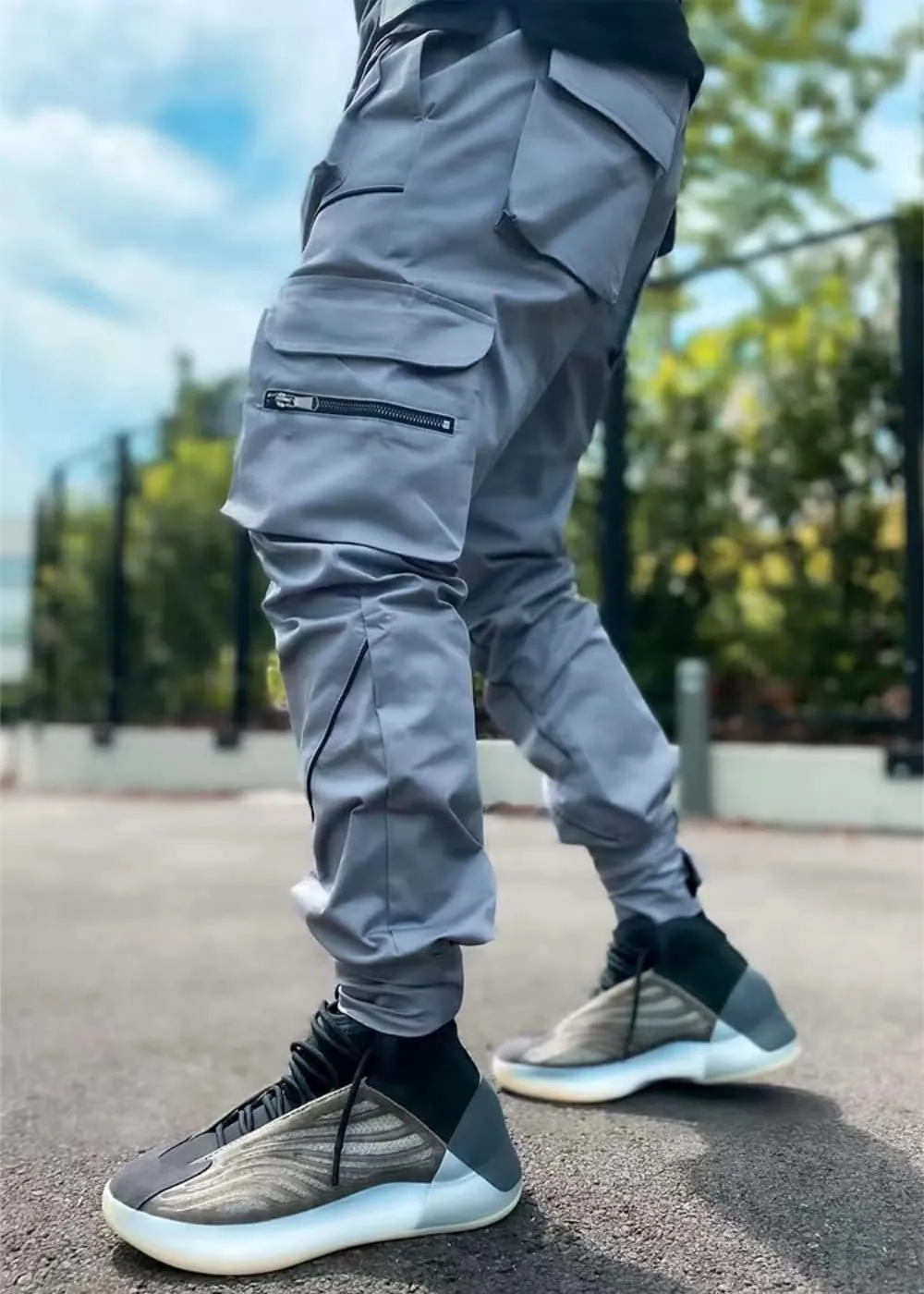 KCLOT Men's Techwear Cargo Pants Fashion Multi-Pocket Reflective Jogger Sweatpants