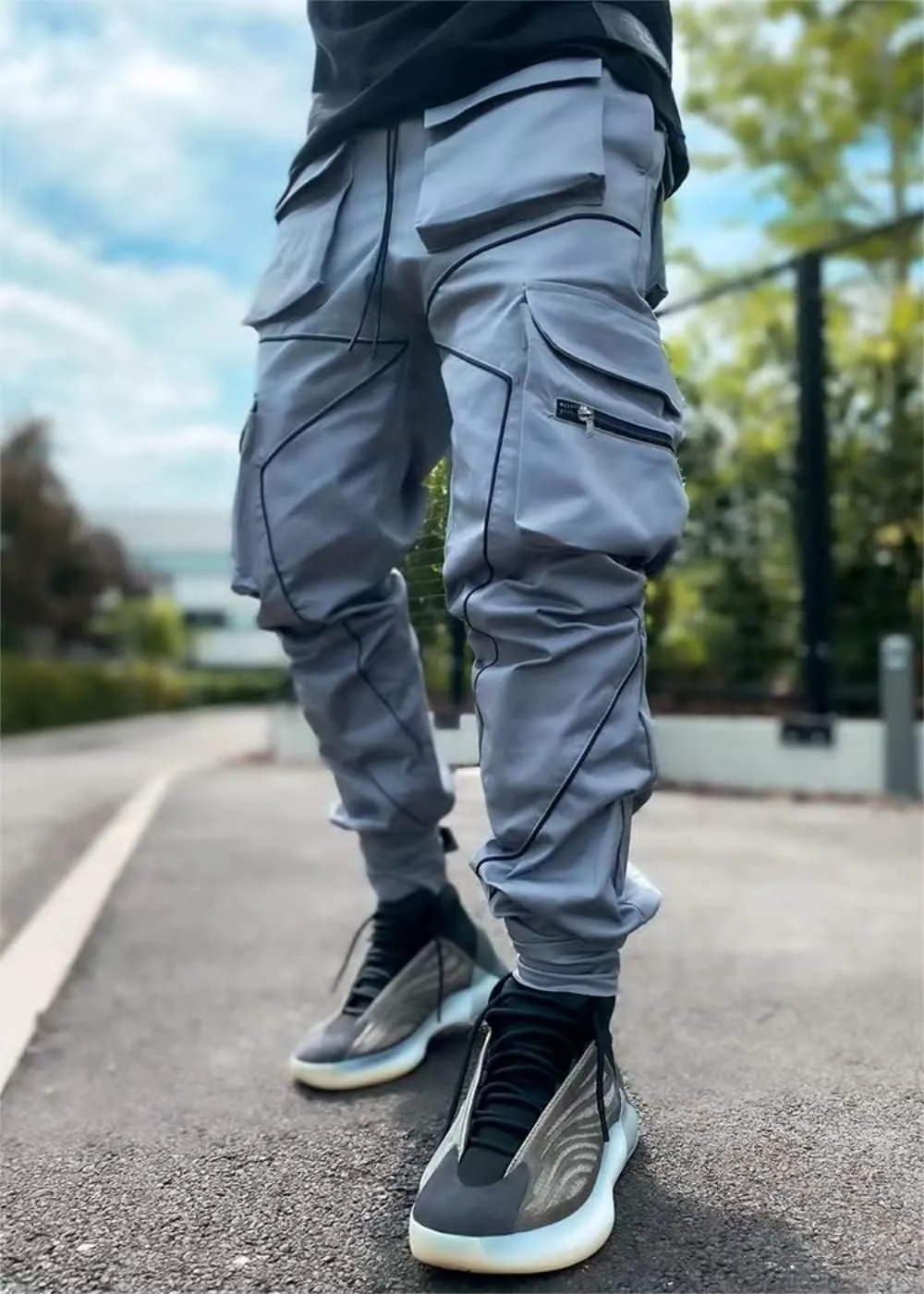 KCLOT Men's Techwear Cargo Pants Fashion Multi-Pocket Reflective Jogger Sweatpants