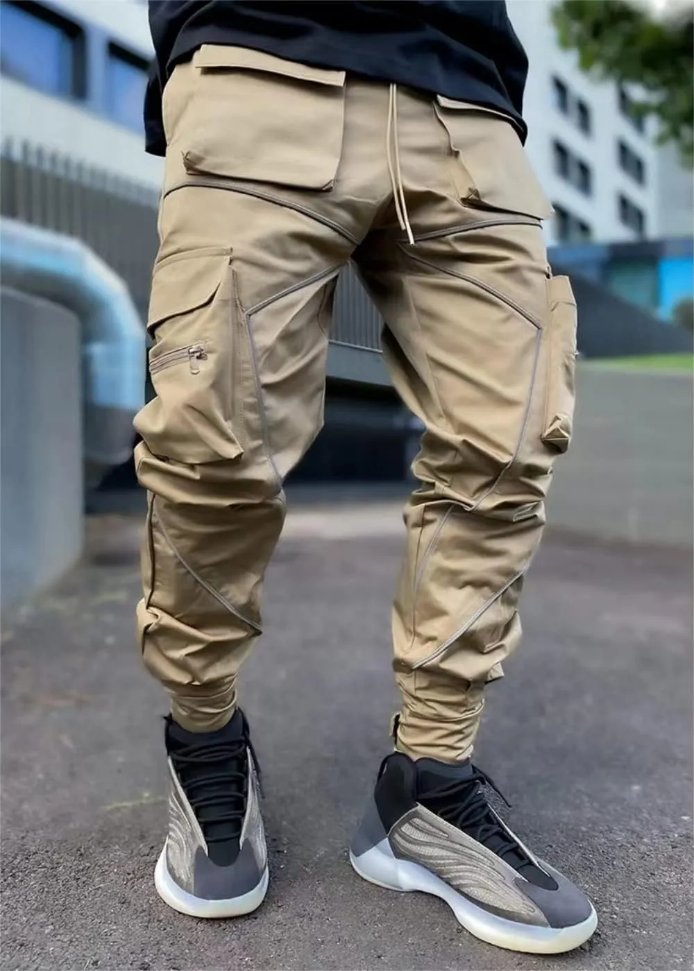 KCLOT Men's Techwear Cargo Pants Fashion Multi-Pocket Reflective Jogger Sweatpants