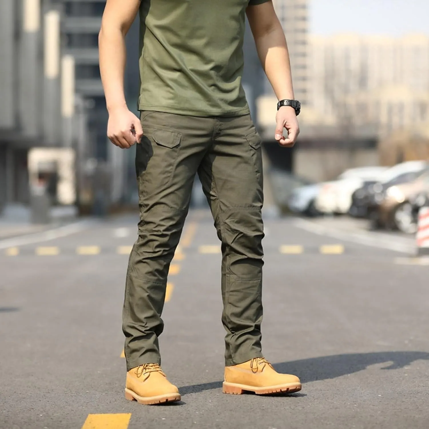 Mens Tactical Cargo Pants Work Hiking Pants Lightweight Outdoor Pants with Multi Pockets Relaxed Fit Camo Cargo Pants