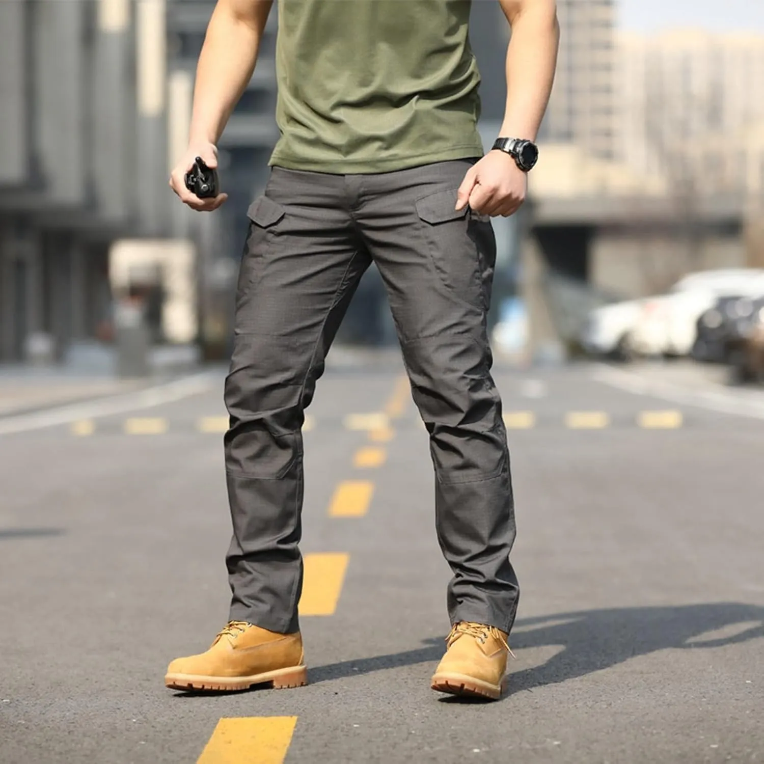 Mens Tactical Cargo Pants Work Hiking Pants Lightweight Outdoor Pants with Multi Pockets Relaxed Fit Camo Cargo Pants