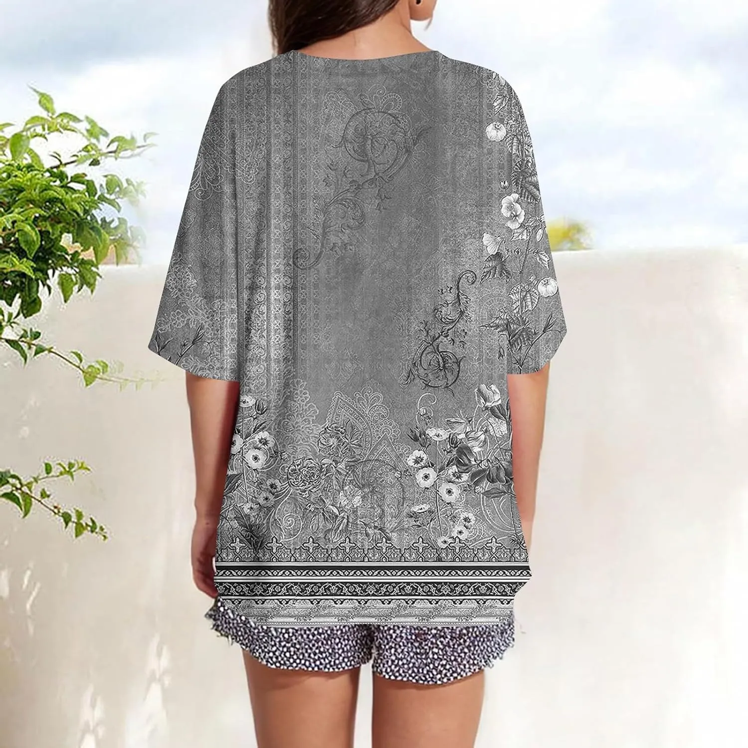 Oversized T Shirts for Women Short Sleeve Crewneck Summer Casual Loose Basic Tee Shirt Trendy Fashion Clothes