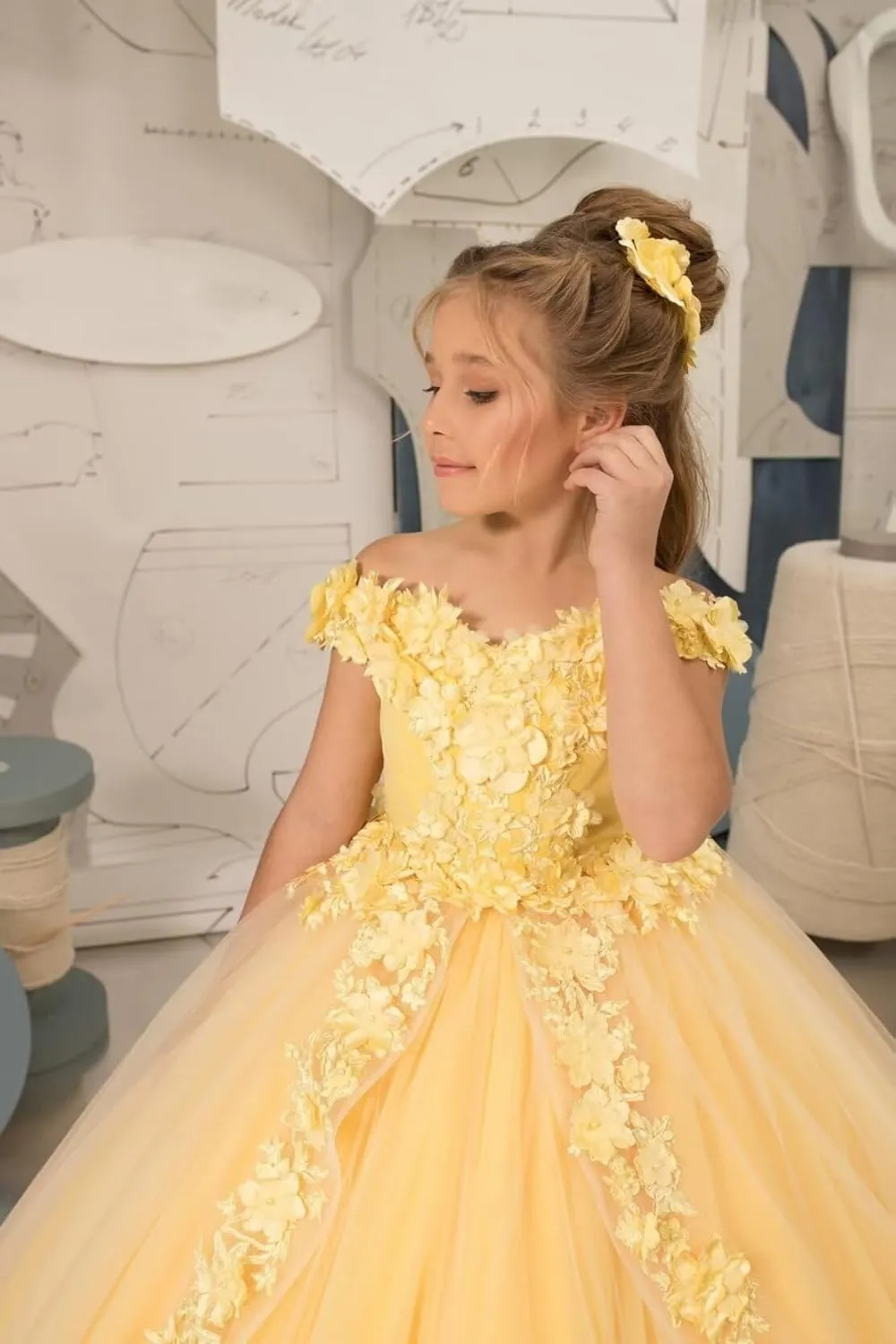 Tulle Pageant Dress for Girls Off The Shoulder Flower Girl Dresses 3D Floral Princess Ball Gown First Communion Dress