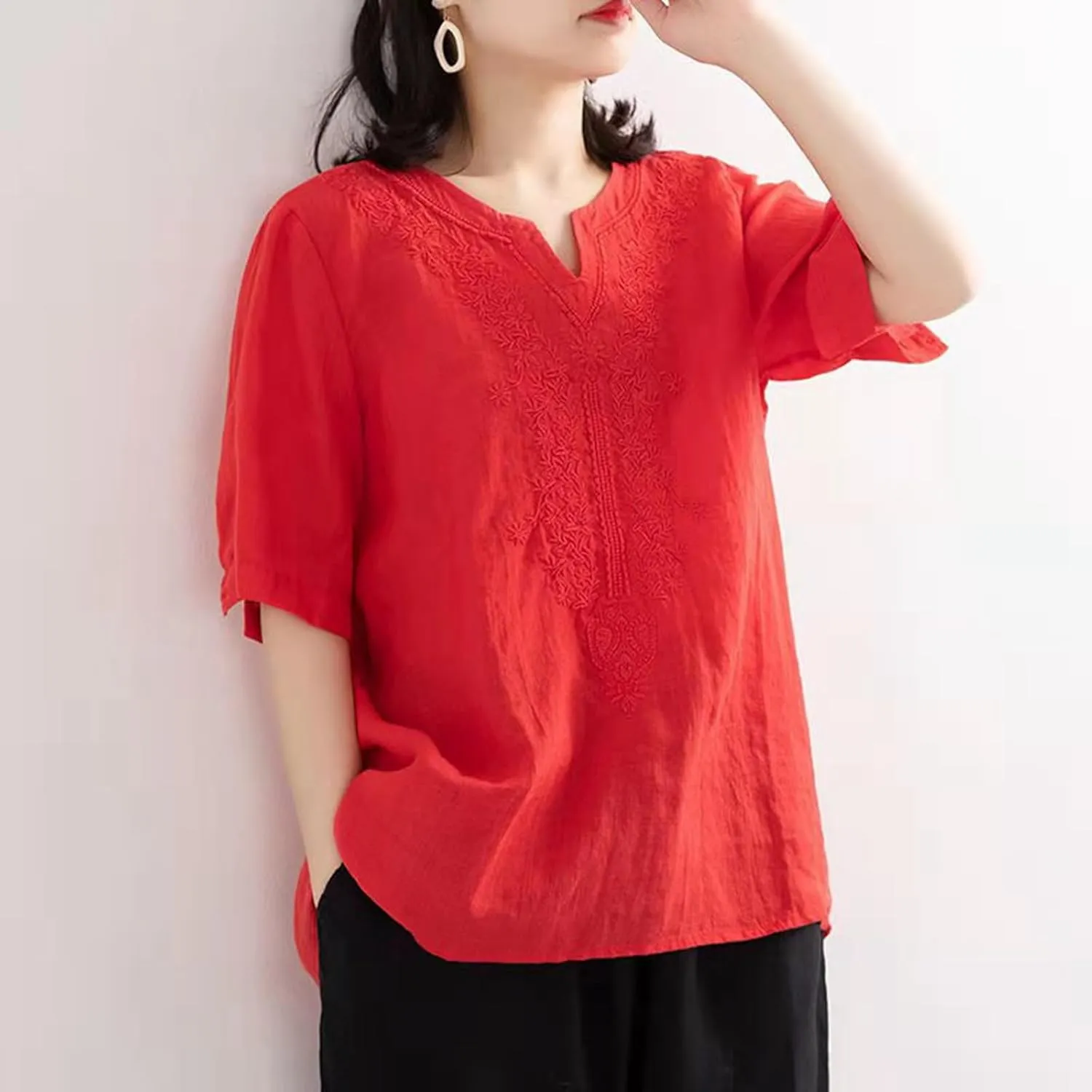 Women's Cotton Linen Tops Summer Half Sleeve T Shirts Summer Crew Neck Casual Blouse Boho Vintage Embroidery Tops
